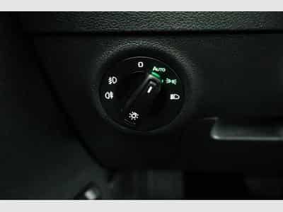 Skoda Karoq Selection (2026) - Foto 8