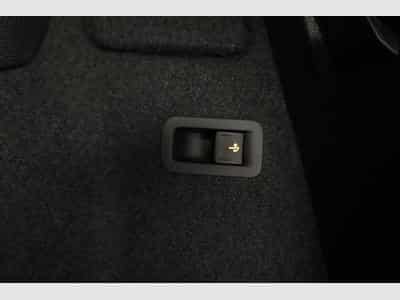 Skoda Karoq Selection (2026) - Foto 14