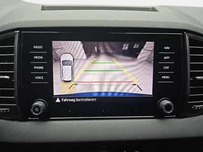 Skoda Karoq 1.5 TSi DSG 150 130 Anniversary (2026) - Foto 10