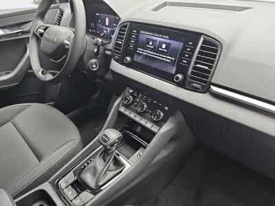 Skoda Karoq 1.5 TSi DSG 150 130 Anniversary (2026) - Foto 15