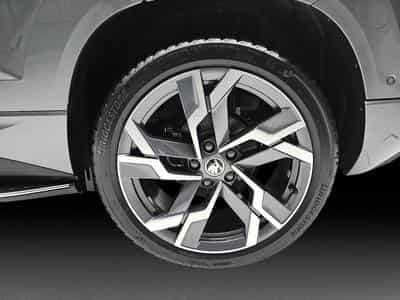 Skoda Karoq 1.5 TSi 150 DSG SPORTLINE (2025) - Foto 6