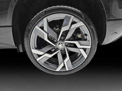 Skoda Karoq 1.5 TSi 150 DSG SPORTLINE (2025) - Foto 6