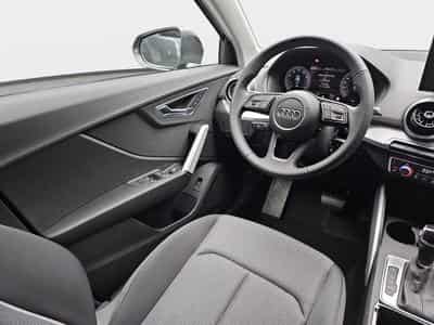 Audi Q2 35 TFSI S-Tronic 150  S-Line (2025) - Foto 8