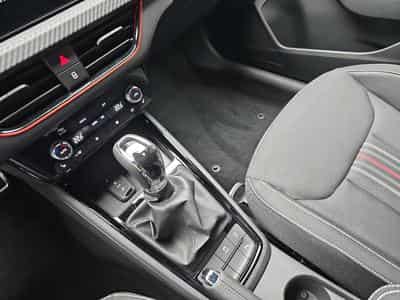 Skoda Kamiq 1.0 TSi 116 DSG Monte Carlo (2025) - Photo 12