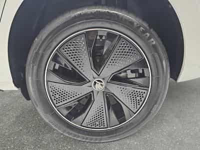 Skoda Kamiq 1.5 TSi 150 DSG Monte Carlo (2026) - Foto 6