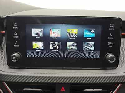 Skoda Kamiq 1.5 TSi 150 DSG Monte Carlo (2026) - Foto 10