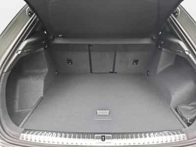 Audi Q3 35 TFSI S-Tronic 150  S-Line (2025) - Foto 13