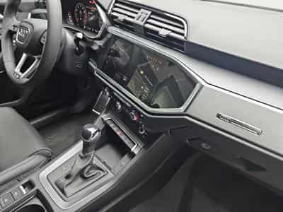 Audi Q3 35 TFSI S-Tronic 150  S-Line (2025) - Foto 15