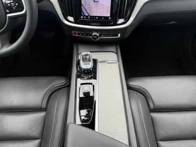 Volvo V60 B4 Plus Dark / Essence (2025) - Foto 11