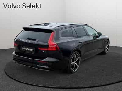 Volvo V60 B4 Plus Dark / Essence (2025) - Foto 2