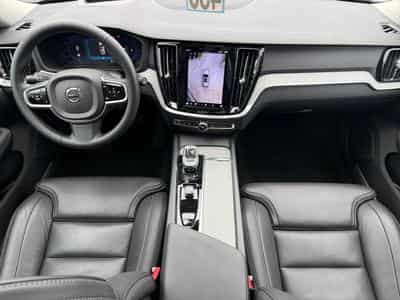 Volvo V60 B4 Plus Dark / Essence (2025) - Foto 3