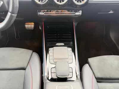 Mercedes GLB 35 AMG 4 MATIC Premium Plus / Essence (2021) - Foto 13