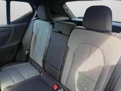 Volvo XC40 B3 Plus Dark / Essence (2025) - Foto 13