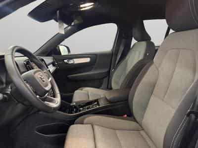 Volvo XC40 B3 Plus Dark / Essence (2025) - Foto 10