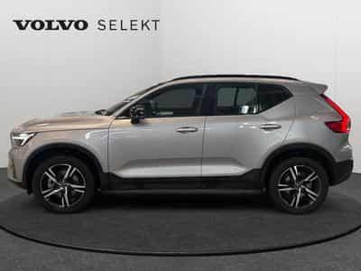 Volvo XC40 B3 Plus Dark / Essence (2025) - Foto 4