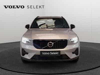 Volvo XC40 B3 Plus Dark / Essence (2025) - Foto 9