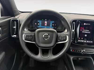 Volvo XC40 B3 Plus Dark / Essence (2025) - Foto 12