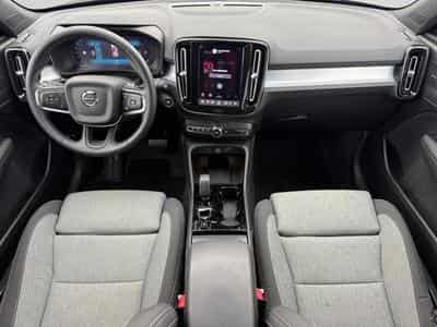 Volvo XC40 B3 Plus Dark / Essence (2025) - Foto 3