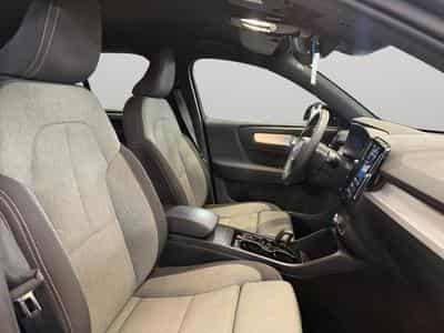 Volvo XC40 B3 Plus Dark / Essence (2025) - Foto 15