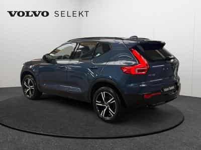 Volvo XC40 B3 Plus Dark / Essence (2025) - Foto 5