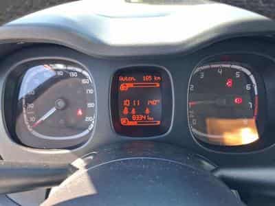 Fiat Panda RED 4Q (2022) - Foto 10