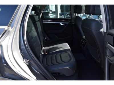 VW Touareg 3.0 TDI 4Motion R-Line Tip PANO CHFF ADD ATT RMQ MEM 1° MAIN (2021) - Foto 8