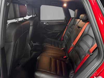 Porsche Macan GTS (2020) - Photo 12