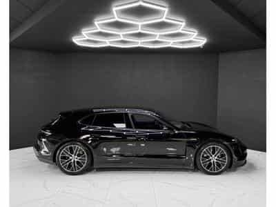 Porsche Taycan Sport Turismo / PERFORMANCE / PANO / PDLS + / 360° (2023) - Photo 6