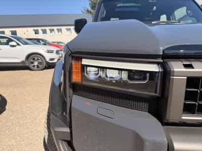 Toyota Land Cruiser LC 5d 2.8 Diesel AT VX-L LHD (2025) - Photo 7