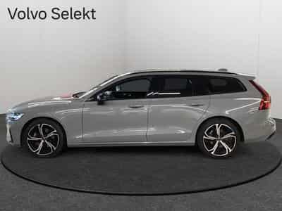 Volvo V60 B4 Plus Dark / Essence (2025) - Photo 4