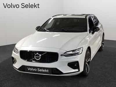 Volvo V60 B4 Plus Dark / Essence (2025) - Photo 1