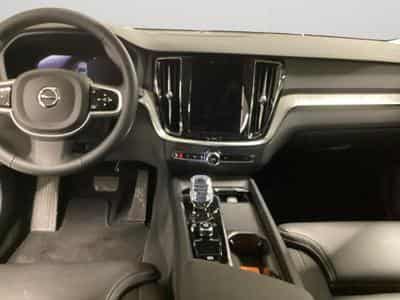 Volvo V60 B4 Plus Dark / Essence (2025) - Photo 11