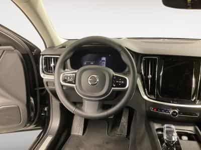 Volvo V60 B4 Plus Dark / Essence (2025) - Photo 12