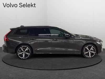 Volvo V60 T6 Plus Dark / Hybride (2025) - Foto 8
