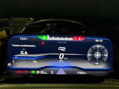 VW Golf R 4Motion 2.0 TSI 320CV (2022) - Foto 8