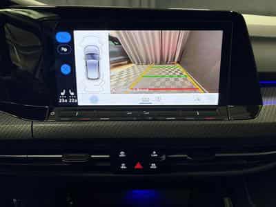 VW Golf R 4Motion 2.0 TSI 320CV (2022) - Foto 9