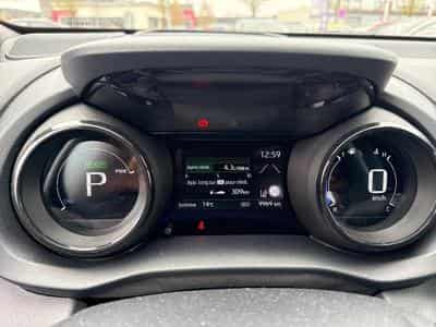 Toyota Yaris IV (2021) - Foto 3