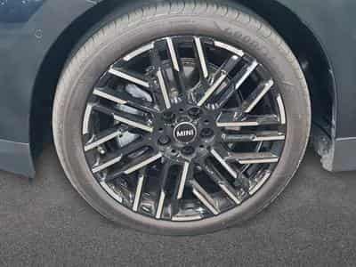 Mini Cooper MINI Electric E (2026) - Photo 15