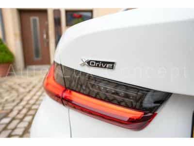 BMW 320 d xDrive M Sport (2023) - Photo 13