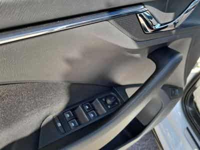 Skoda Kamiq 1.5 TSI Monte Carlo DSG (2021) - Foto 11