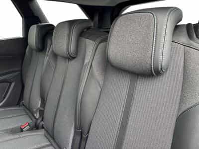 PEUGEOT 5008 1.5 BlueHDi 130ch S&S Allure Pack BVM6 (2023) - Photo 3