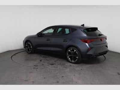 Cupra Leon 1.5 eTSI 110kW (2026) - Photo 5