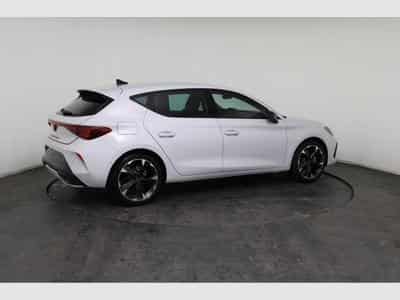 Cupra Leon 1.5 eTSI 110kW (2026) - Foto 8