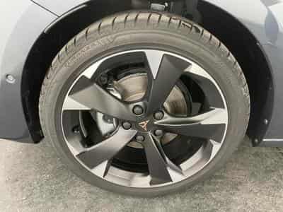 Cupra Leon 1.5 eTSI 110kW (2026) - Photo 11