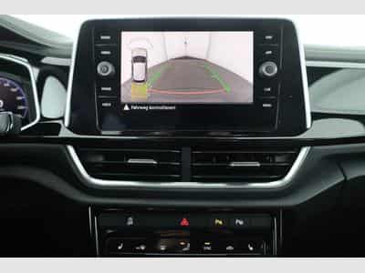 VW T-Roc R-Line (2025) - Photo 6