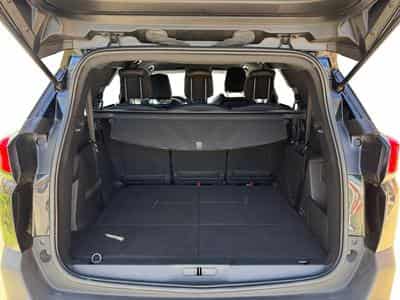 Peugeot 5008 1.5 BlueHDi Allure Pack (EU6.4) 7 PLACES (2023) - Photo 14