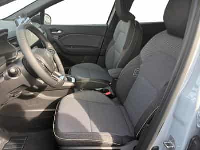 Renault Captur 1.33 TCe MHEV Techno GPF (2026) - Photo 6