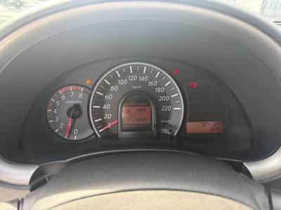 Nissan Micra 1.2 100 Pure Drive (2012) - Foto 15