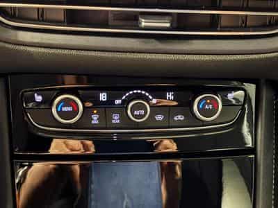 Opel Grandland ULTIMATE 1.5 DIESEL 130 EAT8 (2024) - Foto 13