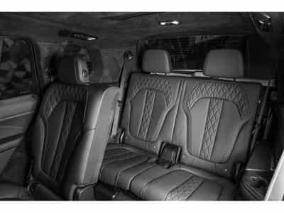 BMW X7 40 D X-DRIVE (2024) - Foto 13